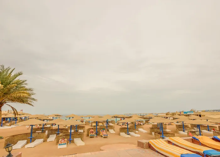 Empire Beach Aqua Park - Couples And Families